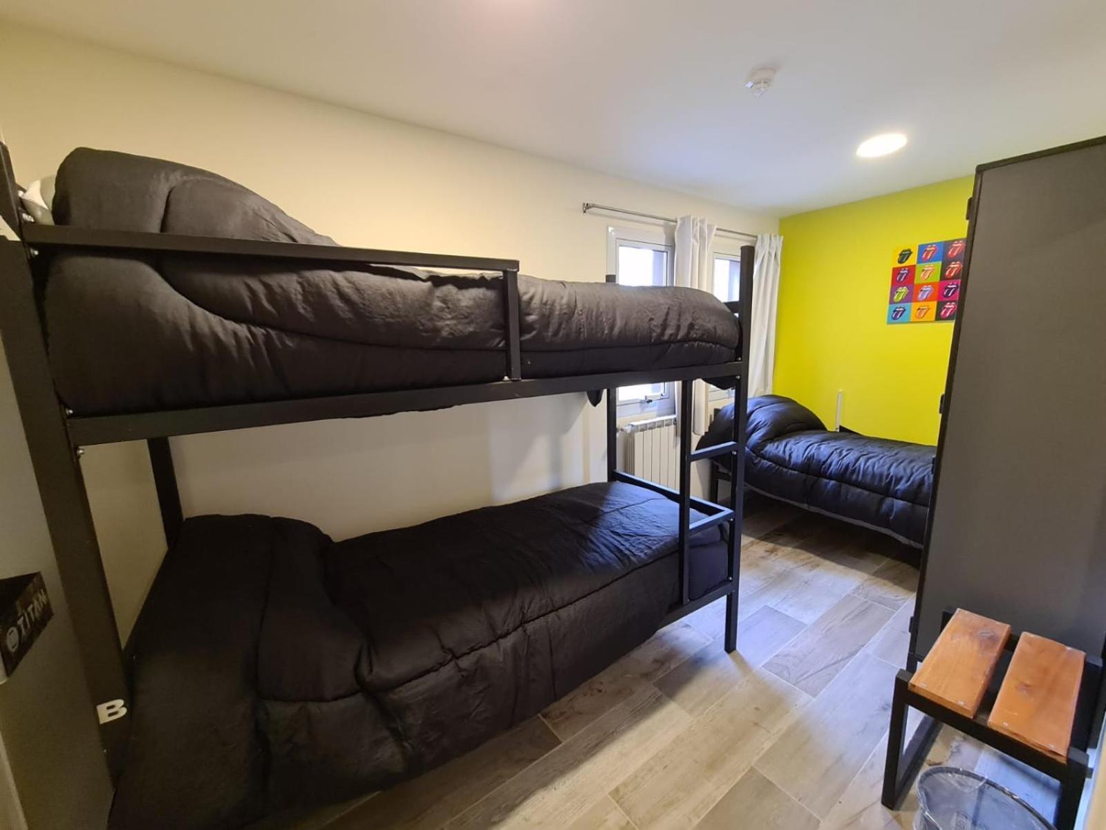אל קלפטה Viajero Calafate Hostel חדר תמונה
