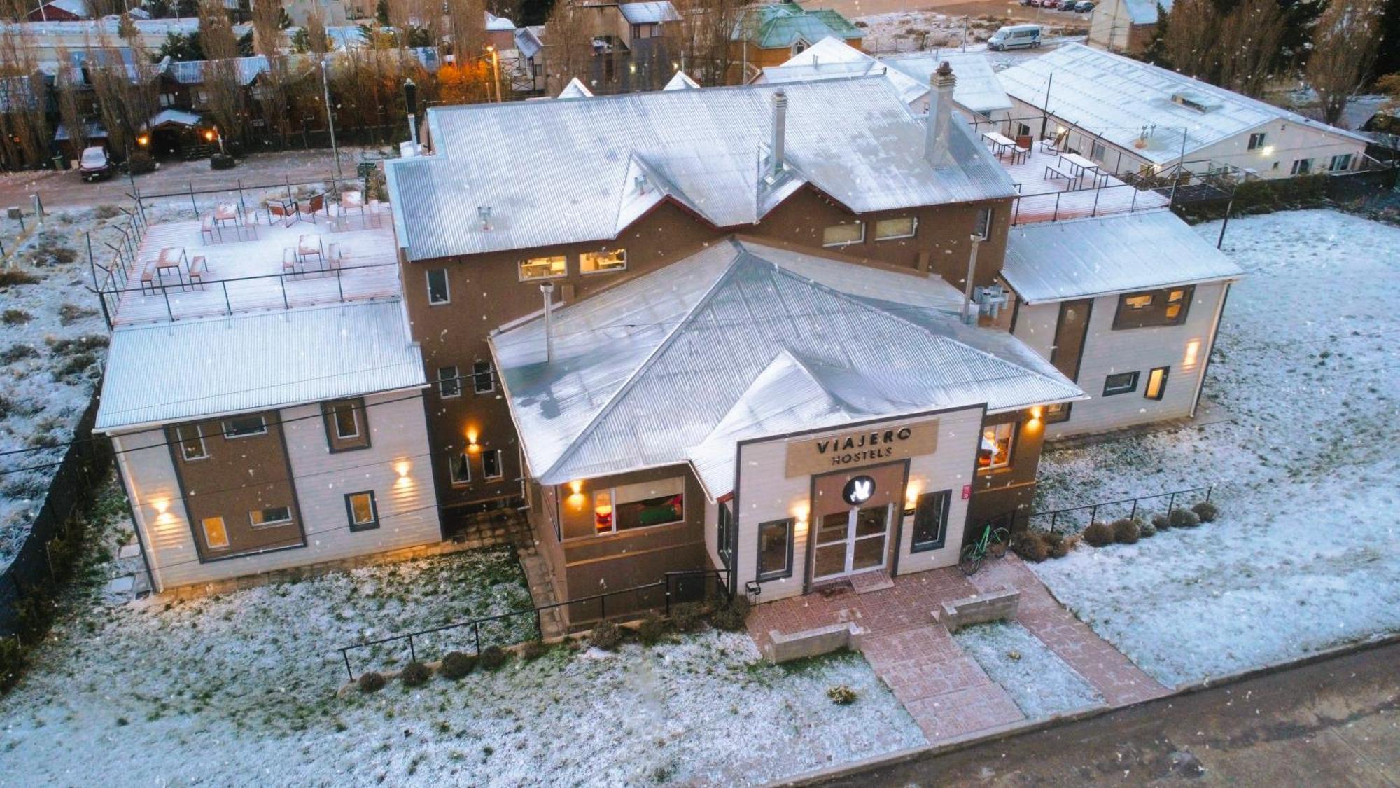 אל קלפטה Viajero Calafate Hostel מראה חיצוני תמונה